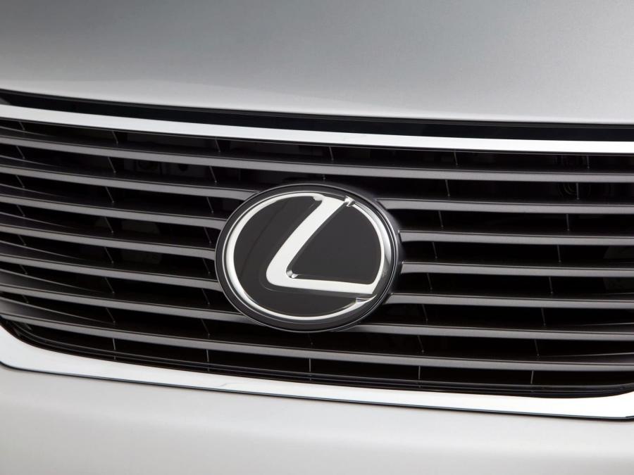  Lexus LS460 L 2007 года  (фото 17 из 22)